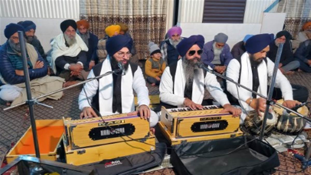 ਤਿੰਨ ਰੋਜ਼ਾ ਗੁਰਮਤਿ ਸਮਾਗਮ ਕਰਵਾਇਆ - A three-day Gurmat ceremony was held ...