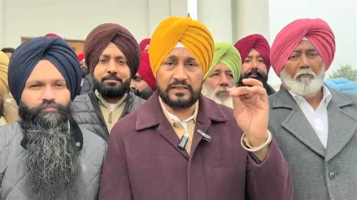 ਚੰਨੀ ਨੇ ਪੱਤਰਕਾਰਾਂ ’ਤੇ ਦਰਜ ਕੀਤੇ ਪਰਚਿਆਂ ਦੀ ਕੀਤੀ ਅਲੋਚਨਾ