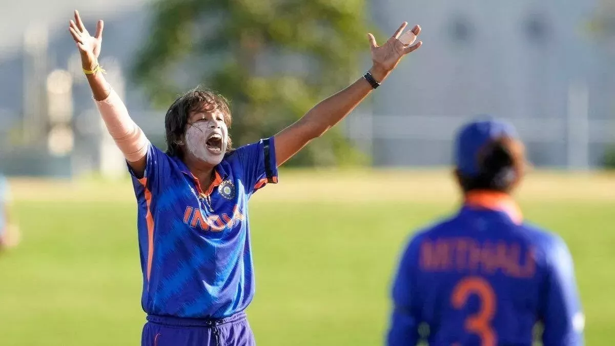 Women IPL 2023 Jhulan Goswami got a big responsibility this team appointed its bowling coach