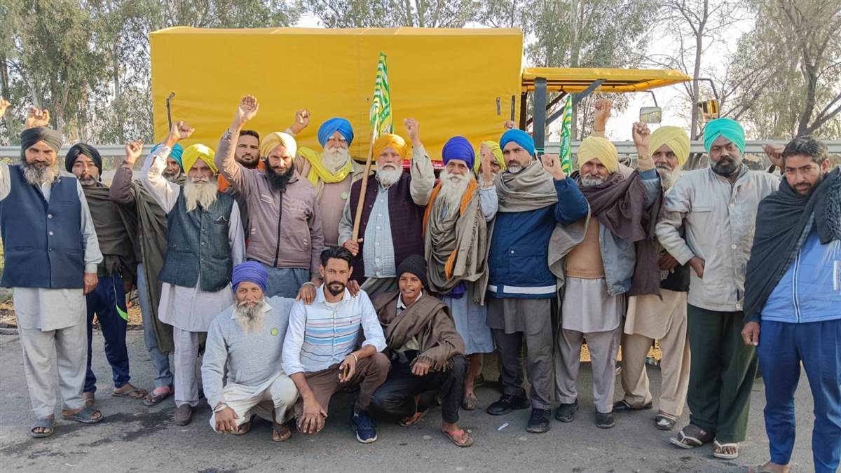 ਕਿਸਾਨਾਂ ਨੇ ਨਵੇਂ ਕਾਨੂੰਨਾਂ ਨੂੰ ਦੱਸਿਆ ਕਾਰਪੋਰੇਟ ਪੱਖੀ