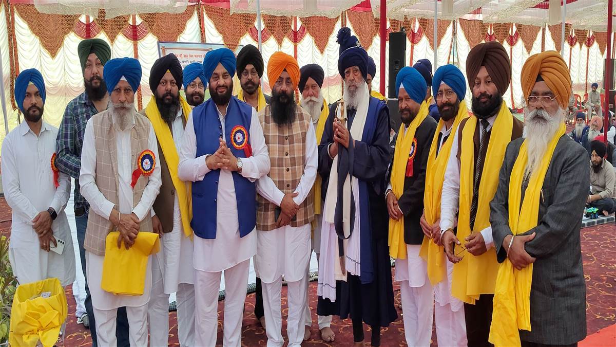 350 ਸਾਲਾ ਸ਼ਹੀਦੀ ਪੁਰਬ ਨੂੰ ਸਮਰਪਿਤ ਕੀਰਤਨ ਦਰਬਾਰ