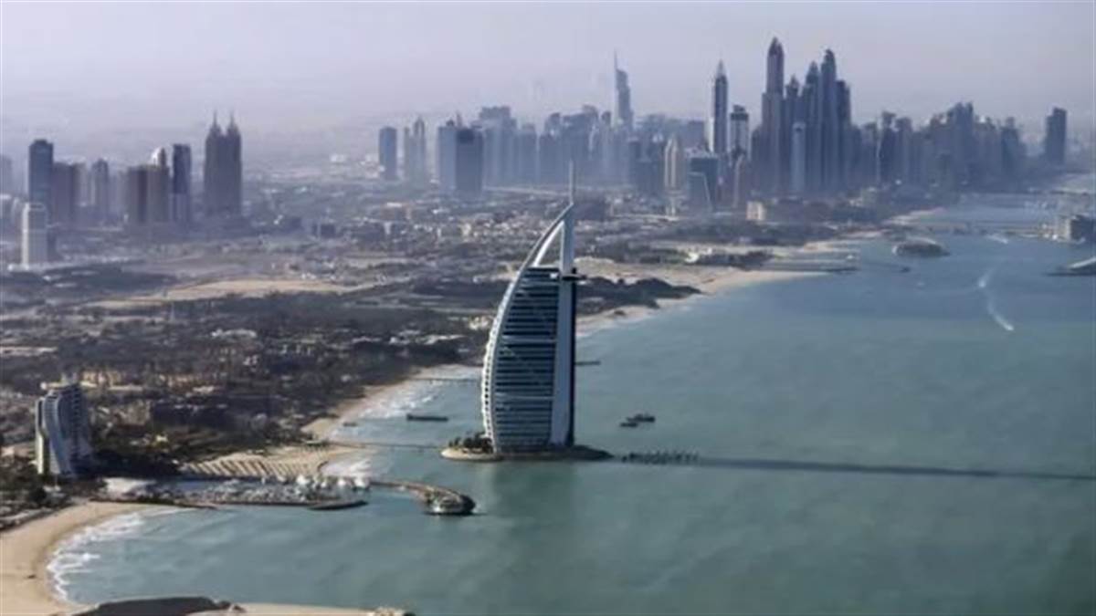 ਅਮਰੀਕਾ-ਈਰਾਨ ਦੀ ਦੁਸ਼ਮਣੀ ਦਾ ਖਮਿਆਜਾ ਭੁਗਤ ਰਿਹਾ ਦੁਬਈ, ਇੱਕ ਤੋਂ ਬਾਅਦ ਇੱਕ ਹੋ ਰਹੇ ਧਮਾਕੇ; ਦਹਿਸ਼ਤ 'ਚ ਲੋਕ