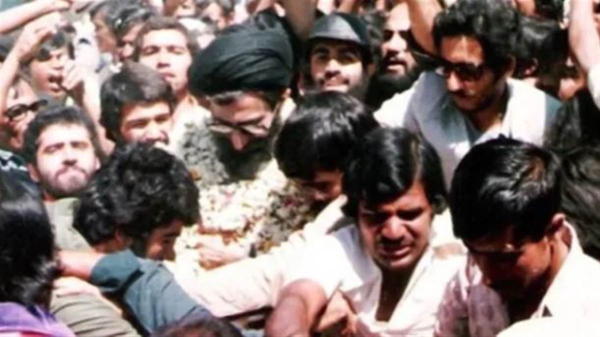 ਸੁਪਰੀਮ ਲੀਡਰ ਬਣਨ ਤੋਂ ਪਹਿਲਾਂ ਕਰਨਾਟਕ ਆਏ ਸਨ ਨੌਜਵਾਨ ਖਮੇਨੀ, ਕਰਨਾਟਕ ਦੇ ਅਲੀਪੁਰ 'ਚ ਤਿੰਨ ਦਿਨ ਦਾ ਸ਼ੋਕ