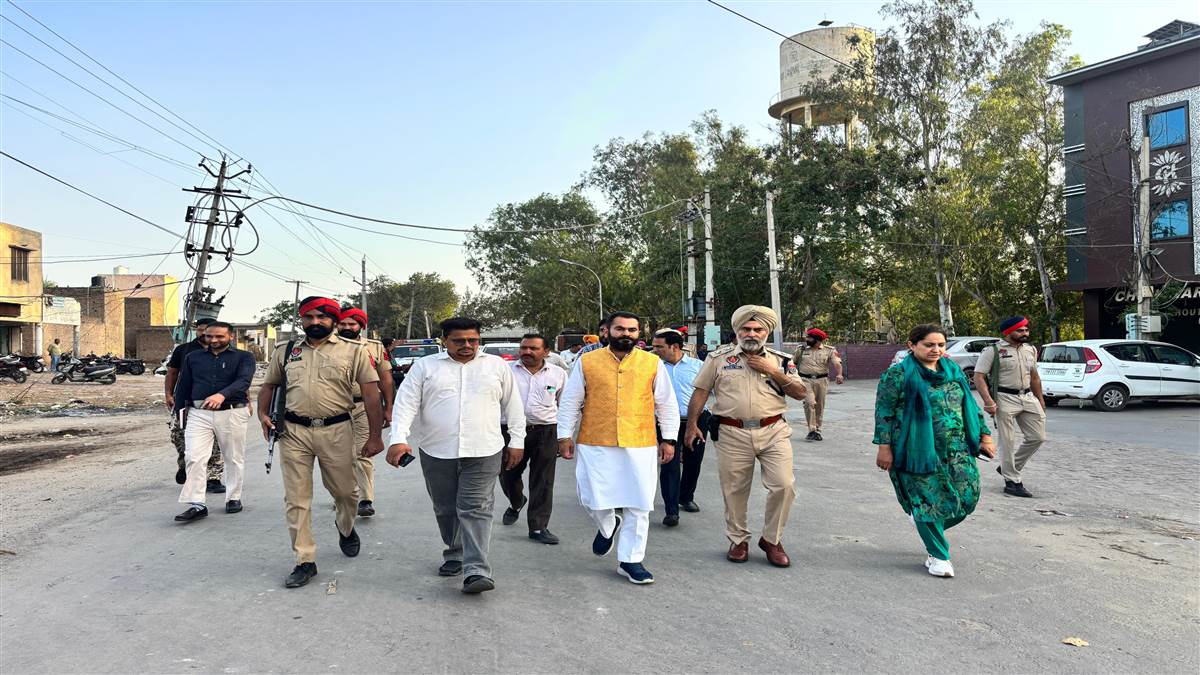 ਵਿਧਾਇਕ ਸਵਨਾ ਵੱਲੋਂ ਫਾਜ਼ਿਲਕਾ ਦੀ ਦਾਣਾ ਮੰਡੀ ਵਿਖੇ ਰੈਲੀ ਦਾ ਲਿਆ ਜਾਇਜ਼ਾ