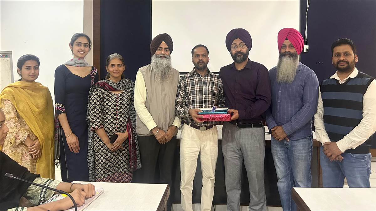 ਮਾਤਾ ਗੁਜਰੀ ਕਾਲਜ ਨੇ ਕਰਵਾਇਆ ਵਿਸ਼ੇਸ਼ ਲੈਕਚਰ