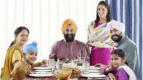 Happy Global Parents Day : ਮਾਪਿਆਂ ਦੇ ਸਨਮਾਨ ’ਚ ਮਨਾਉਂਦੇ ਹਨ ‘ਗਲੋਬਲ ਡੇ ਆਫ ਪੇਰੈਂਟਸ’, ਜਾਣੋ ਥੀਮ ਤੇ ਇਸ ਦਾ ਮਹੱਤਵ