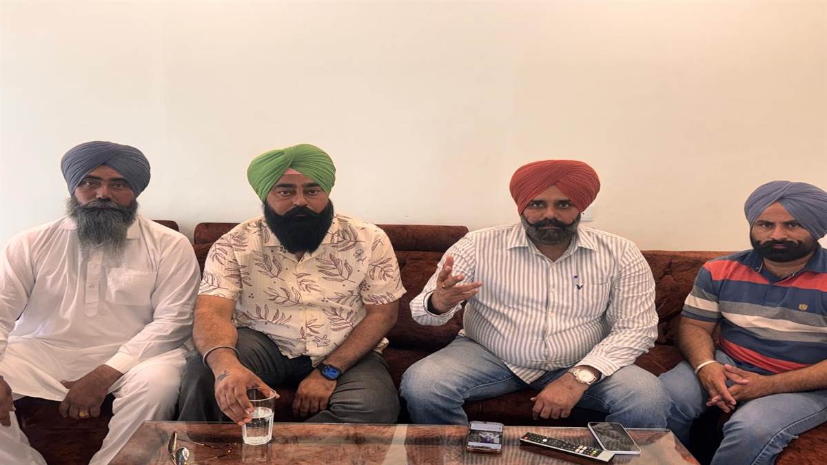 ਜਾਨੋਂ ਮਾਰਨ ਦੀ ਧਮਕੀ ਦੇਣ ਦਾ ਮਾਮਲਾ : ਪੁਲਿਸ ਕਾਰਵਾਈ ਨਾ ਹੋਣ ’ਤੇ ਭੜਕੇ ਭਾਕਿਯੂ (ਪੁਆਧ) ਪ੍ਰਧਾਨ ਮੱਖਣ ਸਿੰਘ ਗੀਗੇ ਮਾਜਰਾ