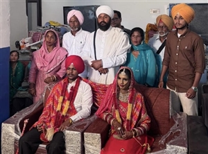 ਈਸਾਪੁਰ ਵਿਖੇ ਲੋੜਵੰਦ ਲੜਕੀ ਦੇ ਕਰਵਾਏ ਅਨੰਦ ਕਾਰਜ