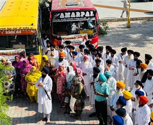 ਸੁਲਤਾਨਪੁਰ ਲੋਧੀ ਤੋਂ ਜਥਾ ਪੰਥਕ ਕਾਨਫਰੰਸ ’ਚ ਸ਼ਾਮਲ ਹੋਇਆ