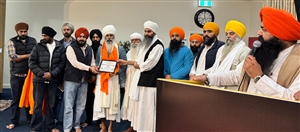 ਆਸਟ੍ਰੇਲੀਆ ਵਿਚ ਸੰਗਤਾਂ ਵੱਲੋਂ ਸੰਤ ਬਾਬਾ ਸੁੱਖਾ ਸਿੰਘ ਦਾ ਸਨਮਾਨ