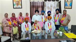 ਨਗਰ ਪੰਚਾਇਤ ਮਲੂਕਾ 'ਤੇ ਸ੍ਰੋਮਣੀ ਅਕਾਲੀ ਦਲ ਕਾਬਜ਼, ਮਾਤਾ ਚਤਿੰਨ ਕੌਰ ਬਣੇ ਪ੍ਰਧਾਨ