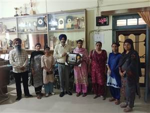 ਗੁਰੂ ਨਾਨਕ ਕਾਲਜ ਦੀਆਂ ਵਿਦਿਆਰਥਣਾਂ ਨੇ ਬੀਐੱਸਸੀ ਚੌਥੇ ਸਮੈਸਟਰ ਵਿੱਚ ਮਾਰੀਆਂ ਮੱਲਾਂ