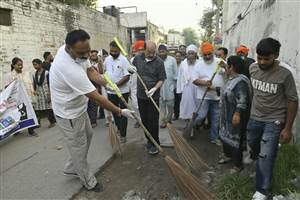ਕਲੀਨ ਪੰਜਾਬ ਮੁਹਿੰਮ ਨੂੰ ਲੋਕ ਲਹਿਰ ਬਣਾਇਆ ਜਾਵੇ