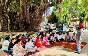 ਐੱਨਐੱਚਐੱਮ ਯੂਨੀਅਨ ਨੇ ਸਿਵਲ ਸਰਜਨ ਦਫ਼ਤਰ ਅੱਗੇ ਦਿੱਤਾ ਰੋਸ ਧਰਨਾ