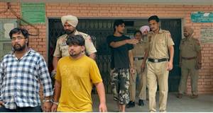 Big News : ਐੱਲਪੀਯੂ ਹਿੰਸਾ ਮਾਮਲੇ ’ਚ ਤਿੰਨ ਨੌਜਵਾਨ ਗ੍ਰਿਫ਼ਤਾਰ, ਭੰਨਤੋੜ ਦੀਆਂ ਵੀਡੀਓਜ਼ ਤੇ ਸੀਸੀਟੀਵੀ ਫੁਟੇਜ ਰਾਹੀਂ ਹੋਈ ਪਛਾਣ