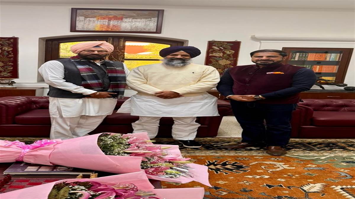 ਡੇਰਾ ਬਿਆਸ ਮੁੱਖੀਆਂ ਨੂੰ ਮਿਲੇ ਰਾਣਾ ਸੋਢੀ ਤੇ ਹੀਰਾ ਸੋਢੀ