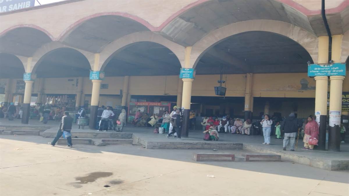 ਰੋਡਵੇਜ਼ ਕਰਮਚਾਰੀਆਂ ਨੇ ਨਹੀਂ ਕੀਤੀ ਹੜਤਾਲ ਖ਼ਤਮ