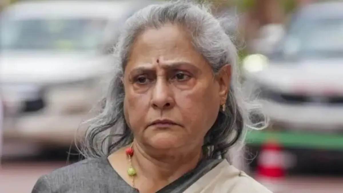 'ਆਪਣੇ ਅੰਦਰ ਝਾਤੀ ਮਾਰੋਂ...' Jaya Bachchan ਦੇ ਬਿਆਨ 'ਤੇ ਭੜਕਿਆ ਇਹ ਪ੍ਰੋਡਿਊਸਰ, ਅਦਾਕਾਰਾ ਨੇ ਪੈਪਸ ਨੂੰ ਆਖਿਆ ਸੀ 'ਚੂਹਾ'