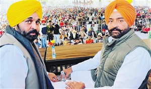 Punjab Assembly Elections 2022 : ਭਗਵੰਤ ਮਾਨ ਦੇ ਚੰਨੀ ਤੇ ਕੈਪਟਨ 'ਤੇ ਸ਼ਬਦੀ ਹਮਲੇ, ਕਿਹਾ- ਕੈਪਟਨ ਕਦੇ ਜਹਾਜ਼ ’ਚ ਚੜ੍ਹਿਆ ਨਹੀਂ ਸੀ ਤੇ ਚੰਨੀ ਉਤਰਦਾ ਨਹੀਂ