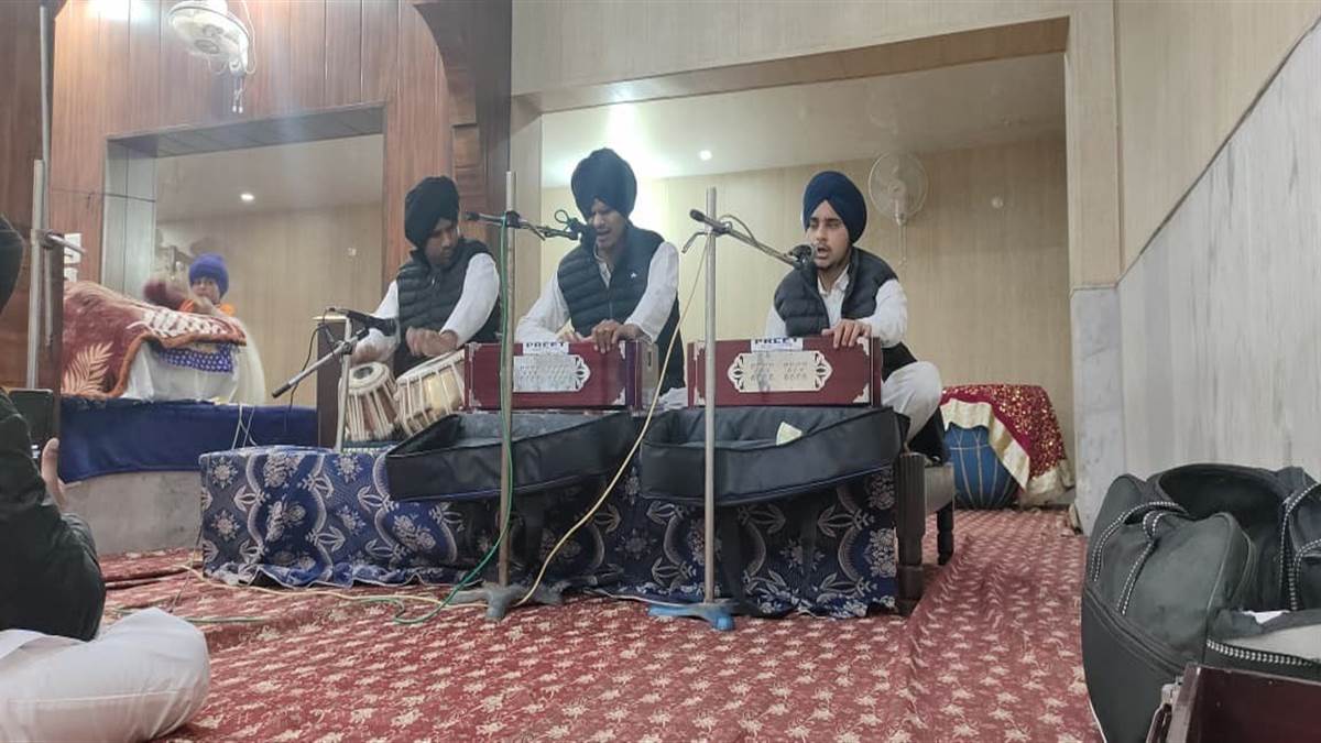 ਪ੍ਰਕਾਸ਼ ਦਿਹਾੜੇ ਨੂੰ ਸਮਰਪਿਤ ਪਿੰਡ ਬੱਗਾ ਤੋਂ ਸਜਾਇਆ ਨਗਰ ਕੀਰਤਨ