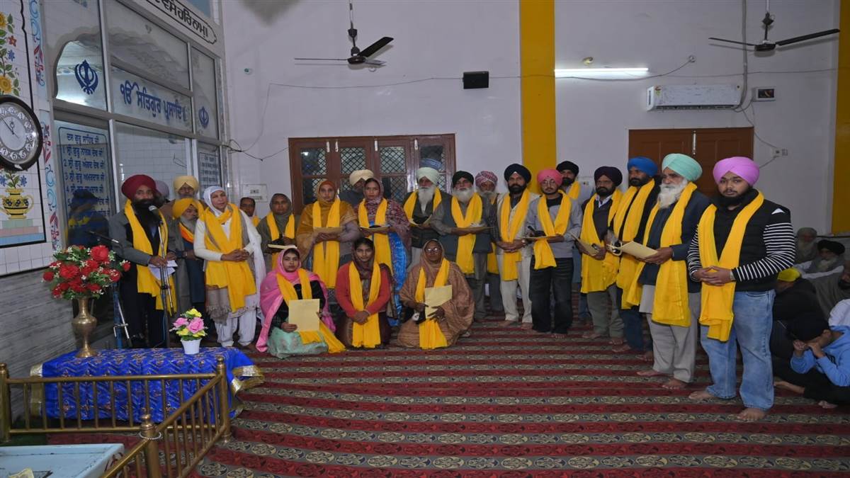 ਦੀਪਗੜ੍ਹ ’ਚ ਅਖੰਡ ਪਾਠਾਂ ਦੀ ਲੜੀ ਸੰਪੂਰਨ ਹੋਈ