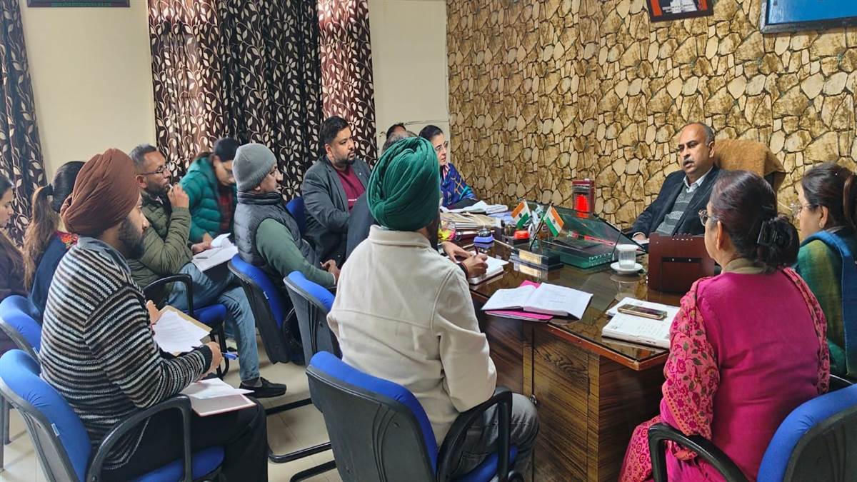 ਸਿਵਲ ਸਰਜਨ ਨੇ ਜੱਚਾ-ਬੱਚਾ ਸਬੰਧੀ ਸੇਵਾਵਾਂ ਦਾ ਲਿਆ ਜਾਇਜ਼ਾ