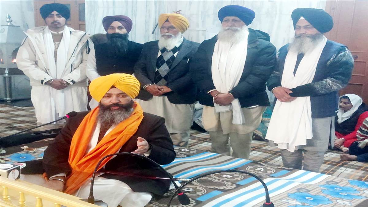 ਪ੍ਰਕਾਸ਼ ਪੁਰਬ ਨੂੰ ਸਮਰਪਿਤ ਧਾਰਮਿਕ ਸਮਾਗਮ ਕਰਵਾਇਆ