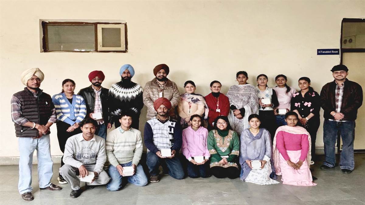 ਮਾਤਾ ਗੁਜਰੀ ਕਾਲਜ ’ਚ ਮਨਾਇਆ 'ਭਾਰਤੀ ਅਖ਼ਬਾਰ ਦਿਵਸ'