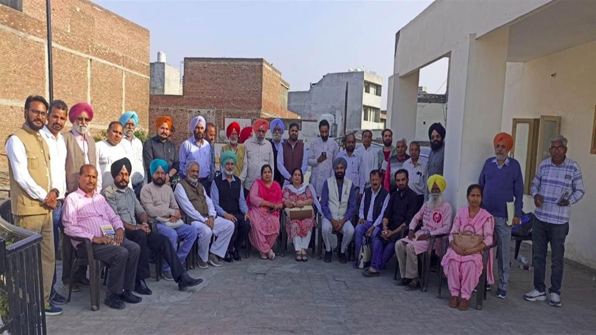 ਨੌਵੀਂ ਦੋ ਦਿਨਾ ਕੇਸਰ ਸਿੰਘ ਵਾਲਾ ਕਹਾਣੀ ਗੋਸ਼ਟੀ ਕਰਵਾਈ