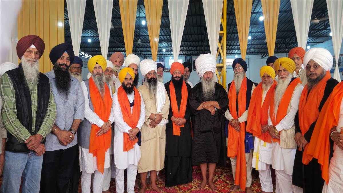ਭੂਰੀ ਵਾਲਿਆਂ ਦੇ ਲੰਗਰ ’ਚ ਪਹੁੰਚੇ ਪ੍ਰਧਾਨ ਧਾਮੀ