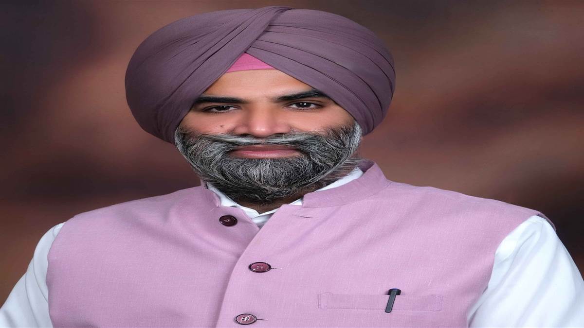 ਸਿਟੀ ਬੱਸ ਸਰਵਿਸ ਲਈ ਡਾ. ਸੰਨੀ ਸਿੰਘ ਆਹਲੂਵਾਲੀਆ ਨੇ ਲਿਖੀ ਚਿੱਠੀ, ਜਲਦ ਸ਼ੁਰੂ ਕਰਨ ਦੀ ਮੰਗ