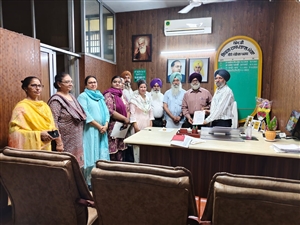 ਪੈਨਸ਼ਨਰਜ਼ ਐਸੋਸੀਏਸ਼ਨ ਦਾ ਵਫ਼ਦ ਐੱਸਐੱਮਓ ਨੂੰ ਮਿਲਿਆ