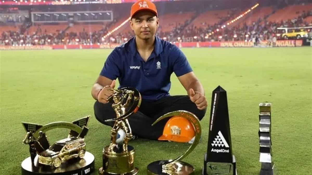 ਟੀਮ ਇੰਡੀਆ ਲਈ ਡੈਬਿਊ ਕਰਨ ਵਾਲੇ ਹਨ Vaibhav Suryavanshi? BCCI ਨੇ ਦੇ ਦਿੱਤਾ ਵੱਡਾ ਸੰਕੇਤ