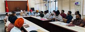 DC ਮੋਗਾ ਵੱਲੋਂ ਹੜ੍ਹ ਰੋਕੂ ਪ੍ਰਬੰਧਾਂ ਦਾ ਲਿਆ ਜਾਇਜ਼ਾ, ਮੌਨਸੂਨ ਦੇ ਪੂਰੀ ਤਰ੍ਹਾਂ ਸਰਗਰਮ ਹੋਣ ਤੋਂ ਪਹਿਲਾਂ ਢੁਕਵੇਂ ਪ੍ਰਬੰਧ ਮੁਕੰਮਲ ਕਰਨ ਦੇ ਨਿਰਦੇਸ਼
