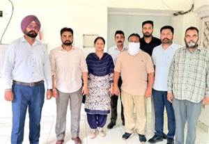 Vigilance Action : ਛੇ ਹਜ਼ਾਰ ਰੁਪਏ ਰਿਸ਼ਵਤ ਲੈਂਦਾ ਨਾਇਬ ਤਹਿਸੀਲਦਾਰ ਦਾ ਰੀਡਰ ਰੰਗੇ ਹੱਥੀਂ ਗ੍ਰਿਫ਼ਤਾਰ, ਵਿਜੀਲੈਂਸ ਦੀ ਸਮਾਣਾ 'ਚ ਵੱਡੀ ਕਾਰਵਾਈ