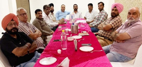 ਲਾਇਨਜ਼ ਕਲੱਬ ਮੁਕਤਸਰ ਆਜ਼ਾਦ ਦੇ ਪ੍ਰਧਾਨ ਮੰਗਲਾ ਵੱਲੋਂ ਪਹਿਲੀ ਬੋਰਡ ਮੀਟਿੰਗ