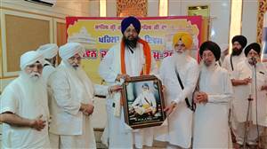 ਪਹਿਲੇ ਪ੍ਰਕਾਸ਼ ਪੁਰਬ ਨੂੰ ਸਮਰਪਿਤ ਵਿਸ਼ੇਸ਼ ਜੀਵਨ ਜੁਗਤਿ ਸਮਾਗਮ ਕਰਵਾਇਆ
