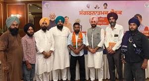 ਬਲਾਕ ਪ੍ਰਧਾਨ ਨੇ ‘ਆਪ’ ਨੂੰ ਛੱਡ ਕੇ ਭਾਜਪਾ ’ਚ ਸ਼ਾਮਲ