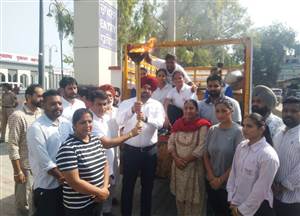 ਖੇਡਾਂ ਵਤਨ ਪੰਜਾਬ ਦੀਆਂ-2026 ਤਹਿਤ ਮੁਕਤਸਰ ’ਚ ਮਸ਼ਾਲ ਦਾ ਸਵਾਗਤ