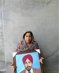 ਅਮਰੀਕਾ ਤੋਂ ਡਿਪੋਰਟ ਹੋਏ ਜ਼ਿਆਦਾਤਰ ਨੌਜਵਾਨ ਹਾਲੇ ਵੀ ਵਿਹਲੇ, ਖਾਨੋਵਾਲ ਦੇ ਦੋ ਭਰਾਵਾਂ ’ਚੋਂ ਇਕ ਦੀ ਮਾਨਸਿਕ ਤਣਾਅ ਕਾਰਨ ਮੌਤ