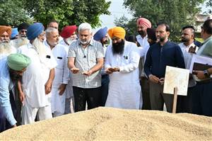 ਕਿਸਾਨਾਂ ਦੀ ਫਸਲ ਦਾ ਦਾਣਾ-ਦਾਣਾ ਖਰੀਦਣਾ ਪੰਜਾਬ ਸਰਕਾਰ ਦੀ ਮੁੱਖ ਤਰਜੀਹ : ਲਾਲ ਚੰਦ ਕਟਾਰੂਚੱਕ