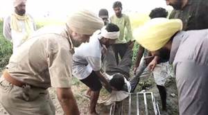 ਸੂਏ ’ਚੋਂ ਮਿਲੀ ਨੌਜਵਾਨ ਦੀ ਲਾਸ਼, 24 ਘੰਟਿਆਂ ’ਚ ਦੋ ਲਾਸ਼ਾਂ ਮਿਲਣ ਨਾਲ ਲੋਕਾਂ ’ਚ ਸਹਿਮ ਦਾ ਮਾਹੌਲ