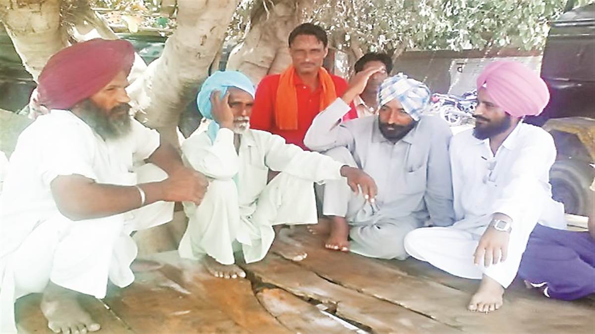 ਸੱਭਿਆਚਾਰ ਦੀਆਂ ਸਮਾਜਿਕ ਸਾਂਝਾਂ ਤੇ ਕਦਰਾਂ ਕੀਮਤਾਂ ਦਾ ਪ੍ਰਤੀਕ ਹੁੰਦੀਆਂ ਸਨ ਪਿੰਡਾਂ ਦੀਆਂ ਸੱਥਾਂ