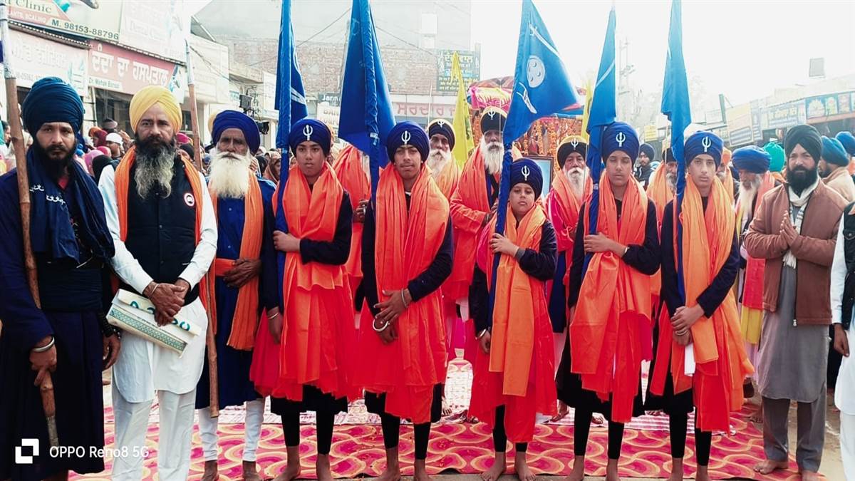 ਦਸਮੇਸ਼ ਪਿਤਾ ਦੇ ਪ੍ਰਕਾਸ਼ ਦਿਹਾੜੇ ’ਤੇ ਸਜਾਇਆ ਨਗਰ ਕੀਰਤਨ