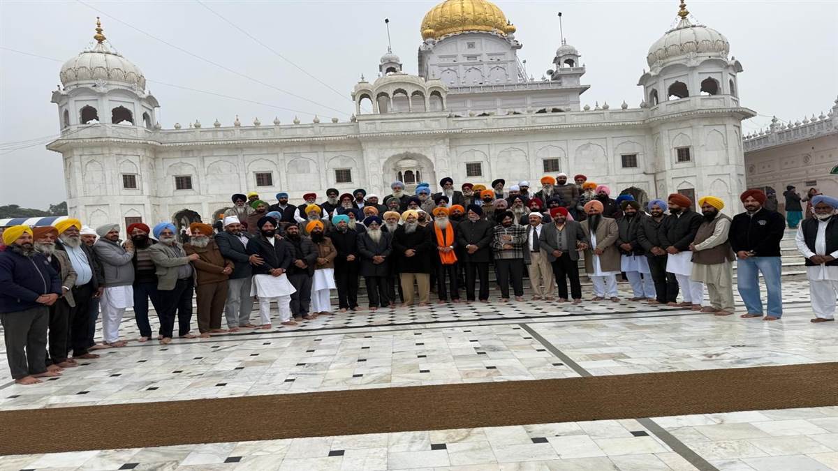 ਰੱਖੜਾ ਸਮੁੱਚੀ ਲੀਡਰਸ਼ਿਪ ਨਾਲ ਗੁਰੂ ਘਰ ’ਚ ਹੋਏ ਨਤਮਸਤਕ