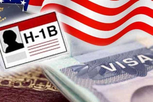 H-1B ਵੀਜ਼ਾ ਸੁਧਾਰ ਲਈ ਅਮਰੀਕੀ ਸੈਨੇਟ 'ਚ ਬਿੱਲ ਕੀਤਾ ਪੇਸ਼, ਵਿਦੇਸ਼ਾਂ ਤੋਂ ਕਰਮਚਾਰੀਆਂ ਨੂੰ ਗਲਤ ਤਰੀਕੇ ਨਾਲ ਲਿਆਉਣ 'ਤੇ ਰੋਕ