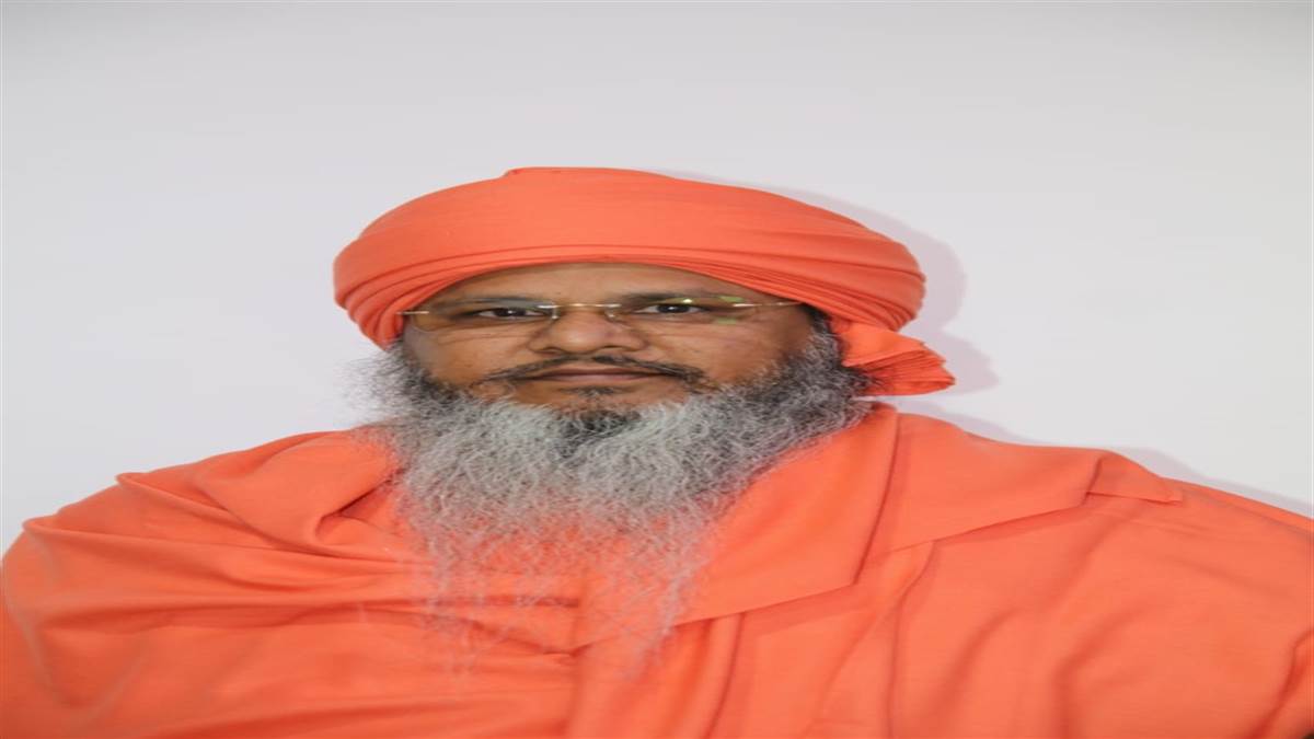 ਸੰਤਾਂ ਨੇ ਹੋਲੀ ਤੇ ਹੋਲੇ ਮਹੱਲੇ ਦੀ ਸੰਗਤਾਂ ਨੂੰ ਦਿੱਤੀ ਵਧਾਈ