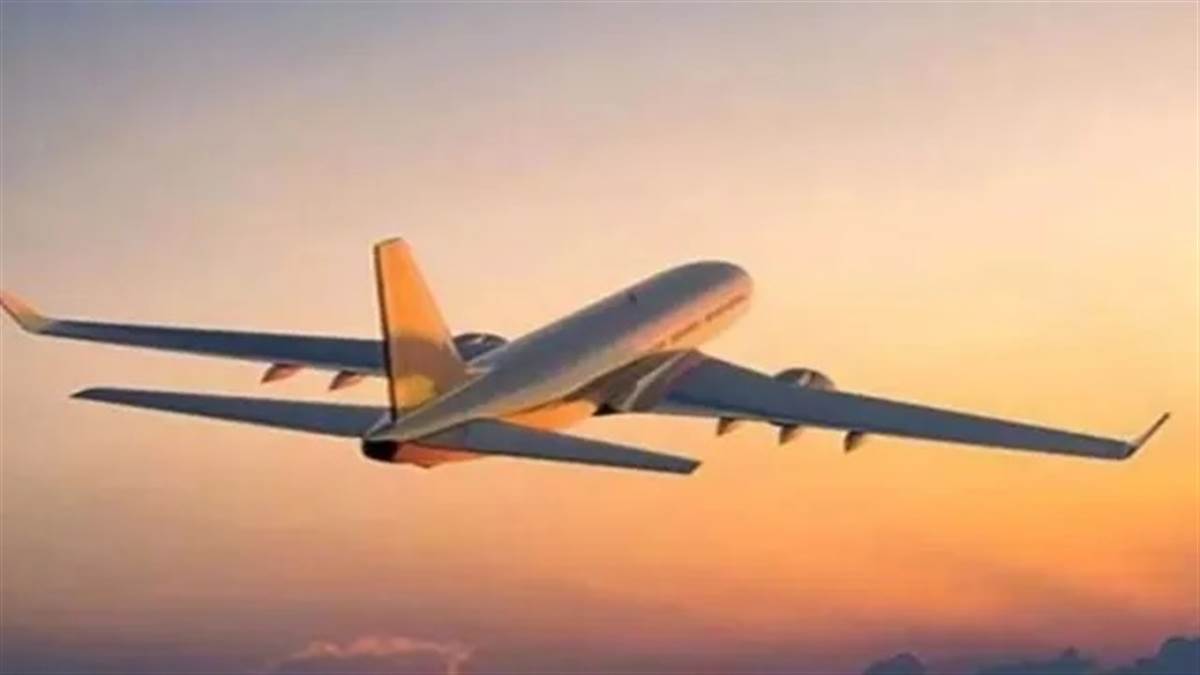 ਮਿਡਲ ਈਸਟ ’ਚ ਜੰਗ ਕਾਰਨ ਭਾਰਤ ’ਚ ਹਵਾਈ ਕਿਰਾਏ ਕਈ ਗੁਣਾ ਵਧੇ, 700 ਤੋਂ ਵੱਧ ਉਡਾਣਾਂ ਰੱਦ