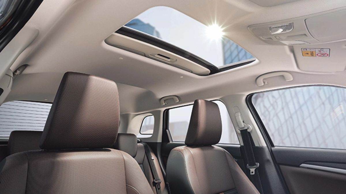 Sunroof Car 2023 These sunroof cars come in affordable prices from SUVs to the latest launch