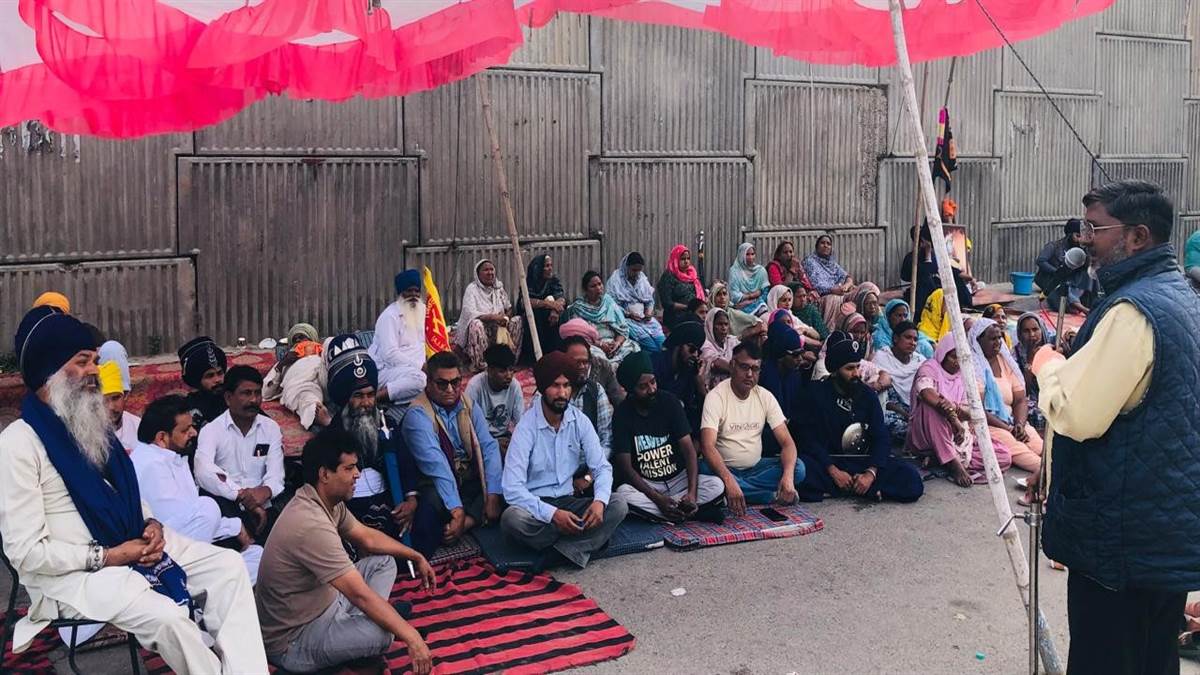 ਜਥੇਬੰਦੀਆਂ ਵੱਲੋਂ ਕਰਤਾਰਪੁਰ ਬੰਦ, ਦਿਨ-ਰਾਤ ਸੜਕ ’ਤੇ ਡਟੇ ਧਰਨਾਕਾਰੀ